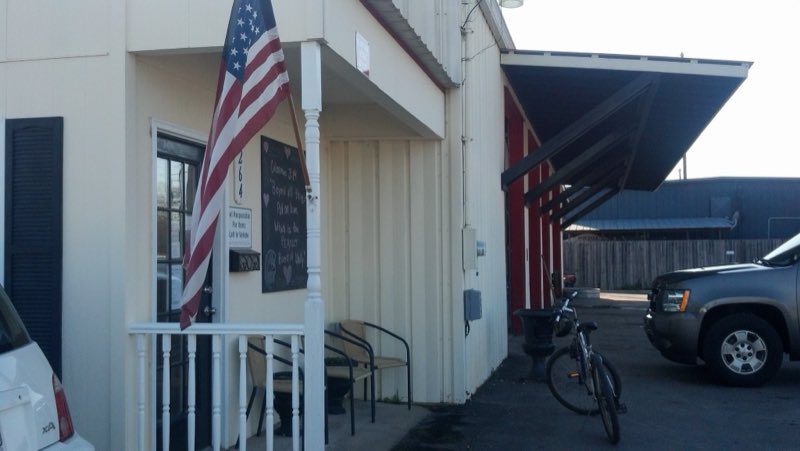 Lee County Auto Service shop photo